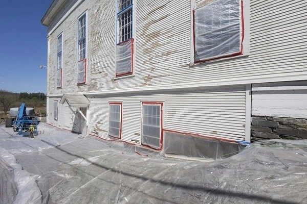 How Long Does Exterior Paint Take To Dry in Lewisville TX